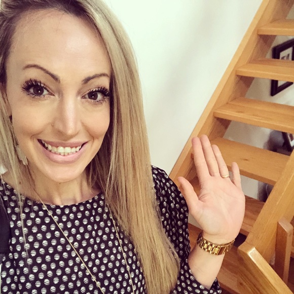 Meet your Posher, Jenna - Picture 1 of 1